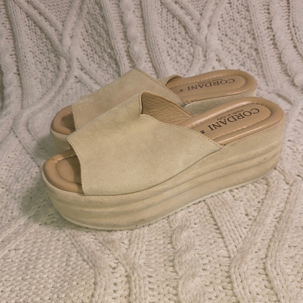 Cordani Platform Slide Sandals Lt Tan Beige Suede Made in Italy Womens 38‎ 7-7.5